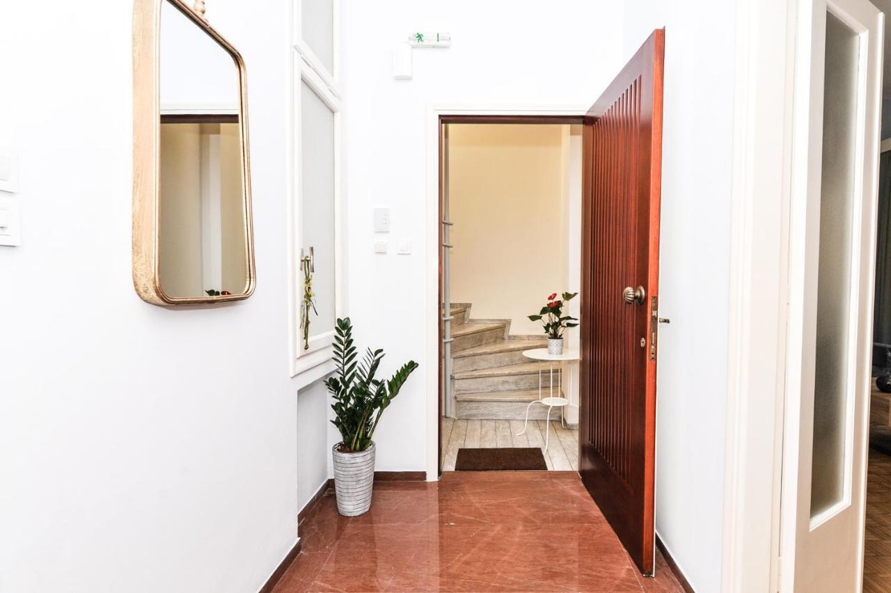 The Elegant. Spacious City Center Apartment. Heraklion  ภายนอก รูปภาพ