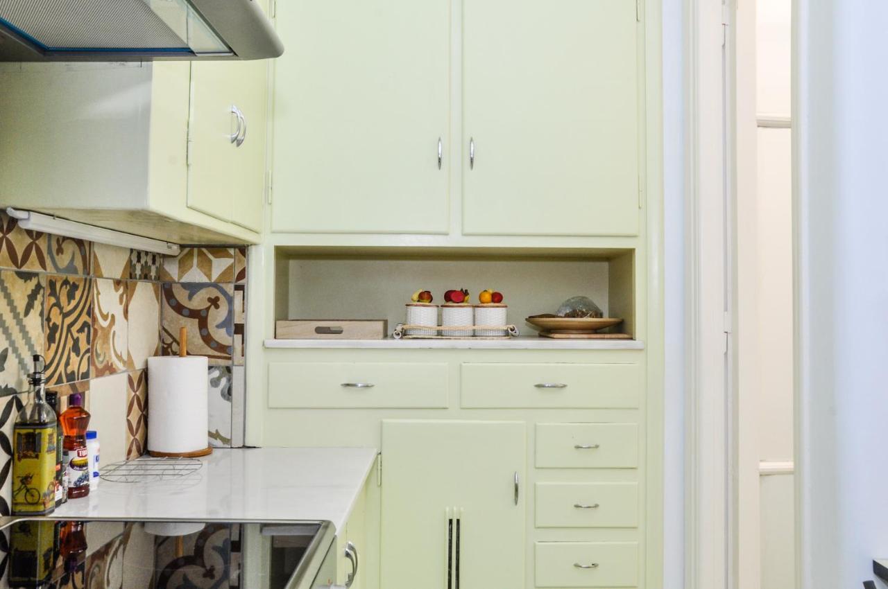 The Elegant. Spacious City Center Apartment. Heraklion  ภายนอก รูปภาพ
