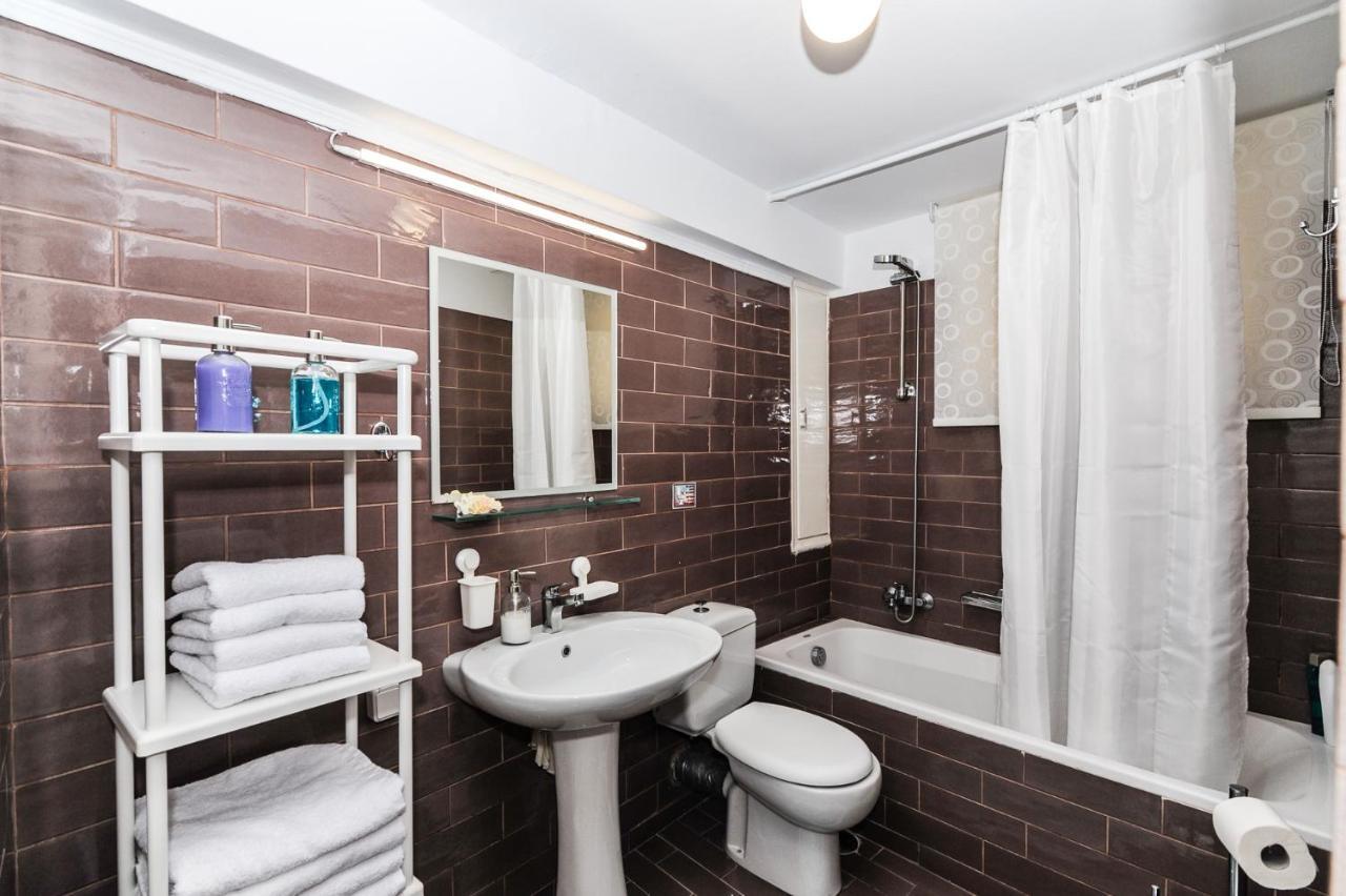 The Elegant. Spacious City Center Apartment. Heraklion  ภายนอก รูปภาพ