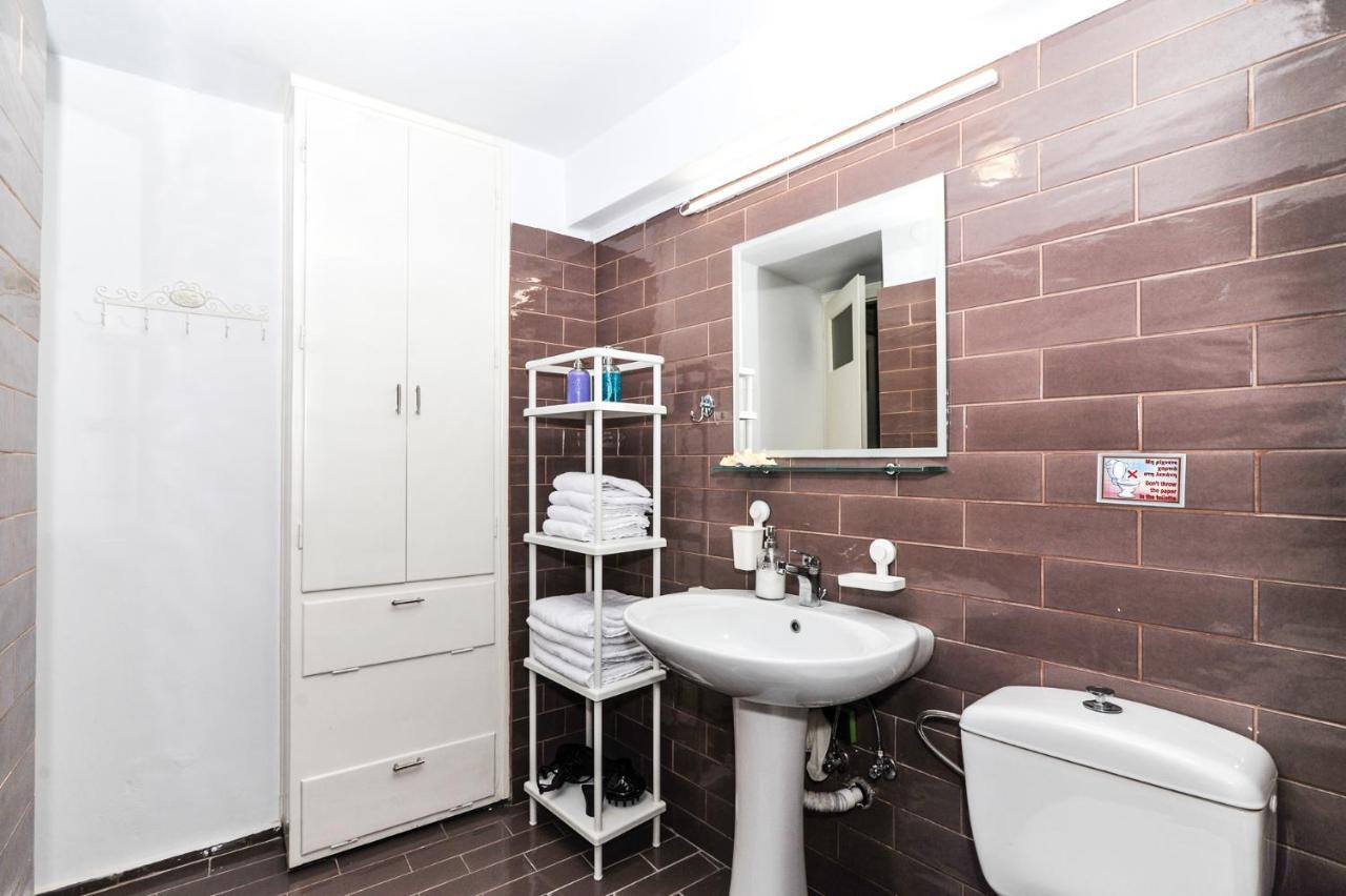 The Elegant. Spacious City Center Apartment. Heraklion  ภายนอก รูปภาพ